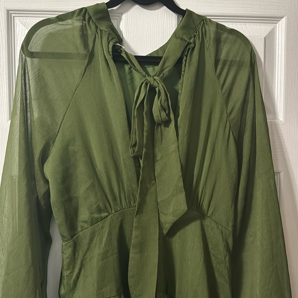 Petal + Pup dress - Picture 6 of 10